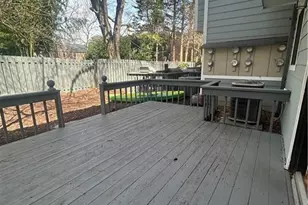 1063 Riverbend Club Dr SE, Atlanta, GA 30339 - Photo 25