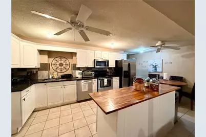 728 Saybrook Circle NW, Lilburn, GA 30047 - Photo 3