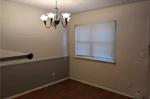 524 Northridge Crossing Dr, Atlanta, GA 30350 - Photo 11