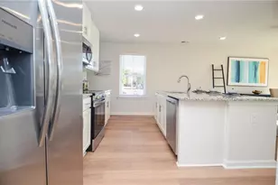 1200 Sugarloaf Run Dr, Lawrenceville, GA 30044 - Photo 5