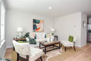 1200 Sugarloaf Run Dr, Lawrenceville, GA 30044 - Photo 13