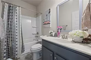 1617 Matt Spgs Dr, Lawrenceville, GA 30045 - Photo 17