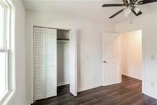 2330 Lago Dr, Jonesboro, GA 30236 - Photo 15