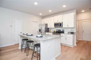 2220 Sweet Blossom Ln, Lawrenceville, GA 30043 - Photo 9