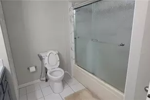 4252 Parkview Ct, Stone Mountain, GA 30083 - Photo 17