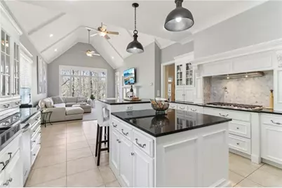 7640 Harbour Walk, Cumming, GA 30041 - Photo 9