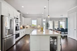 692 Drewry St NE, Atlanta, GA 30306 - Photo 7