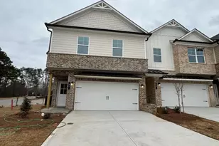 11 Creekside Cmns Dr, Hoschton, GA 30548 - Photo 3