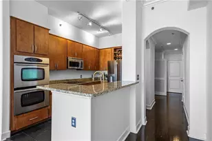 3445 Stratford Rd NE, Atlanta, GA 30326 - Photo 7