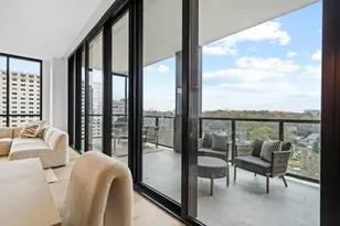 2425 Peachtree Rd NE, Atlanta, GA 30305 - Photo 19