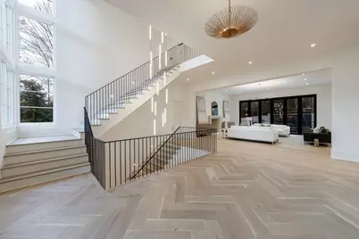 2983 Habersham Court NW, Atlanta, GA 30305 - Photo 5