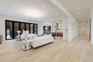 2983 Habersham Ct NW, Atlanta, GA 30305 - Photo 17