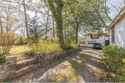 2756 Stone Road, East Point, GA 30344 - Photo 11