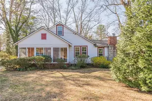 2756 Stone Rd, East Point, GA 30344 - Photo 5