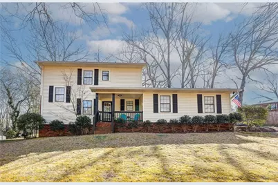 105 Garden Hill Drive, Calhoun, GA 30701 - Photo 1