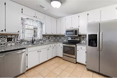 2898 Lakemont Drive SW, Marietta, GA 30060 - Photo 7