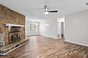 3645 Fay Dr, Rex, GA 30273 - Photo 5