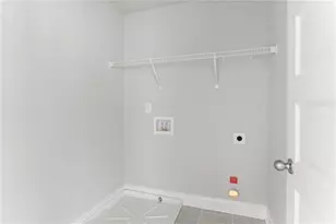 3927 Lockaby Way, Lawrenceville, GA 30044 - Photo 9