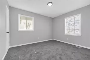 4564 Cypress Ridge Ct, Stone Mountain, GA 30083 - Photo 15