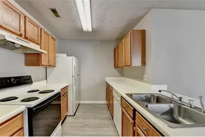 2892 Norfair Loop NE, Lithonia, GA 30038 - Photo 15