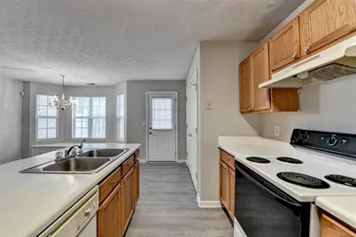 2892 Norfair Loop NE, Lithonia, GA 30038 - Photo 9