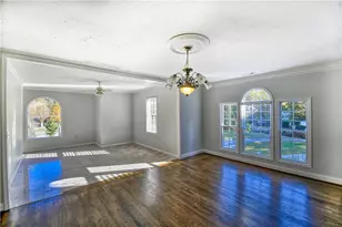 6020 Riverside Dr, Atlanta, GA 30328 - Photo 75