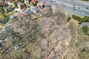 1734 Summit Glen, Atlanta, GA 30329 - Photo 15