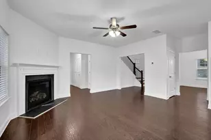 3945 Hamilton Cove Ct, Cumming, GA 30028 - Photo 9