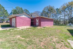 3929 Perry Ln, Flowery Branch, GA 30542 - Photo 7