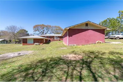 3929 Perry Lane, Flowery Branch, GA 30542 - Photo 9