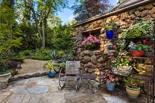 1050 E Club Ln NE, Atlanta, GA 30319 - Photo 25