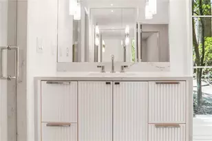 1718 Barnesdale Way NE, Atlanta, GA 30309 - Photo 17