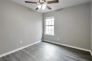 2463 Corner Shoals Dr, Decatur, GA 30034 - Photo 9