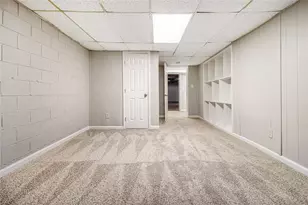 1281 Lee Ann Dr, Decatur, GA 30035 - Photo 9