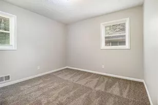 1281 Lee Ann Dr, Decatur, GA 30035 - Photo 7