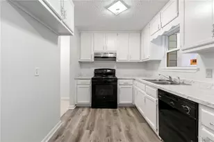 2575 Picardy Cir N, Atlanta, GA 30349 - Photo 7