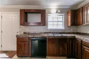 2619 Del Ridge Dr, Douglasville, GA 30135 - Photo 5