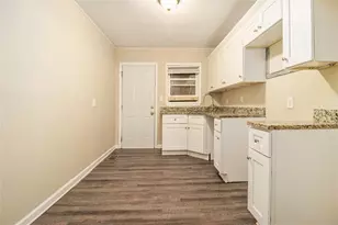 1907 Oak Valley Rd, Decatur, GA 30035 - Photo 11