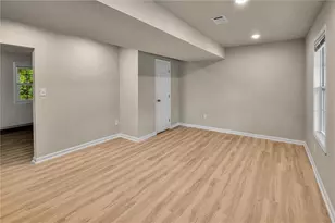 6921 Babbling Brook Dr, Rex, GA 30273 - Photo 17