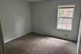 6921 Babbling Brook Dr, Rex, GA 30273 - Photo 9