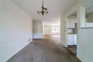 5255 Biffle Downs Rd, Stone Mountain, GA 30088 - Photo 19