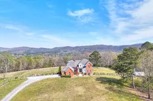 139 Harris Ln, La Fayette, GA 30728 - Photo 1