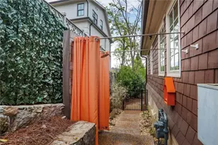 219 Little John Trail NE, Atlanta, GA 30309 - Photo 41