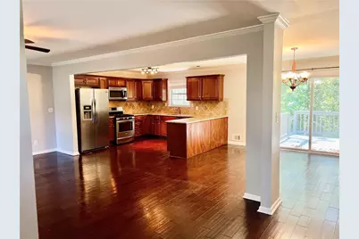 3211 Flamingo Drive, East Point, GA 30344 - Photo 5