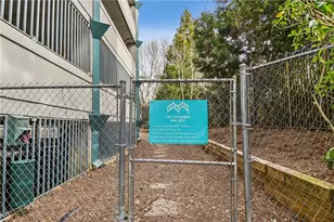 2870 Pharr Ct S Northwest, Atlanta, GA 30305 - Photo 41