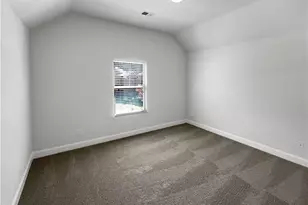 2910 Blake Towers Ln, Buford, GA 30519 - Photo 33