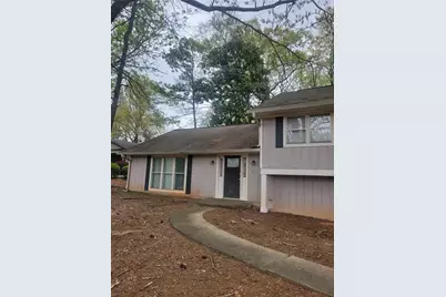 5251 Greenpoint Drive, Stone Mountain, GA 30088 - Photo 3