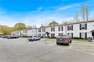 1204 Lakeview Dr NW, Conyers, GA 30012 - Photo 3