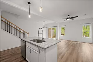 1536 Bluff Valley Cir, Gainesville, GA 30504 - Photo 11