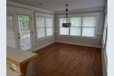 5729 Jim Crow Road, Flowery Branch, GA 30542 - Photo 7